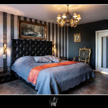 Holiday home D'art Et D'ardoise Winenne